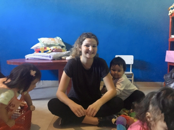 Rosanna volunteering at the Kindergarten in Buenos Aires.